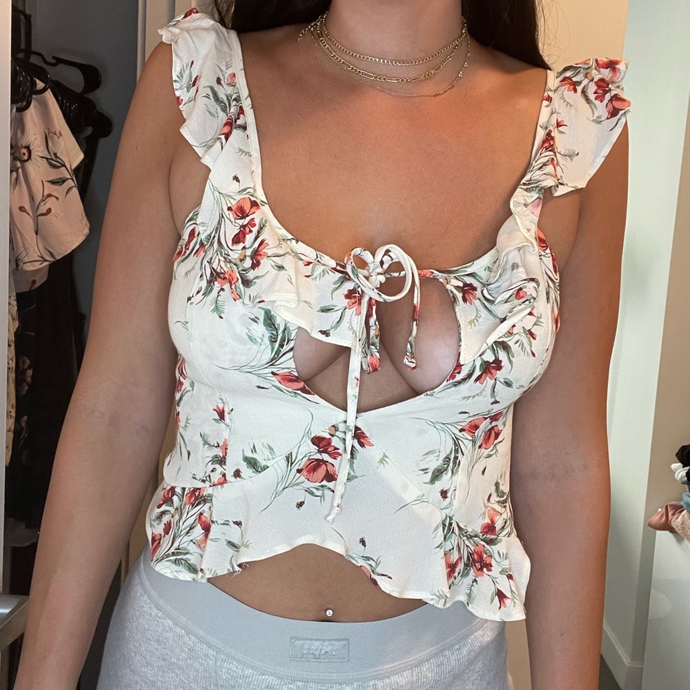 Flynn Skye white floral tank